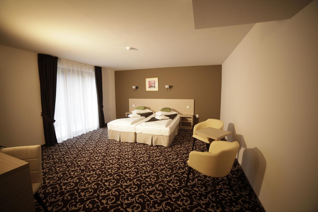 Hotel Zana Vaii Arieşeni Zewnętrze zdjęcie